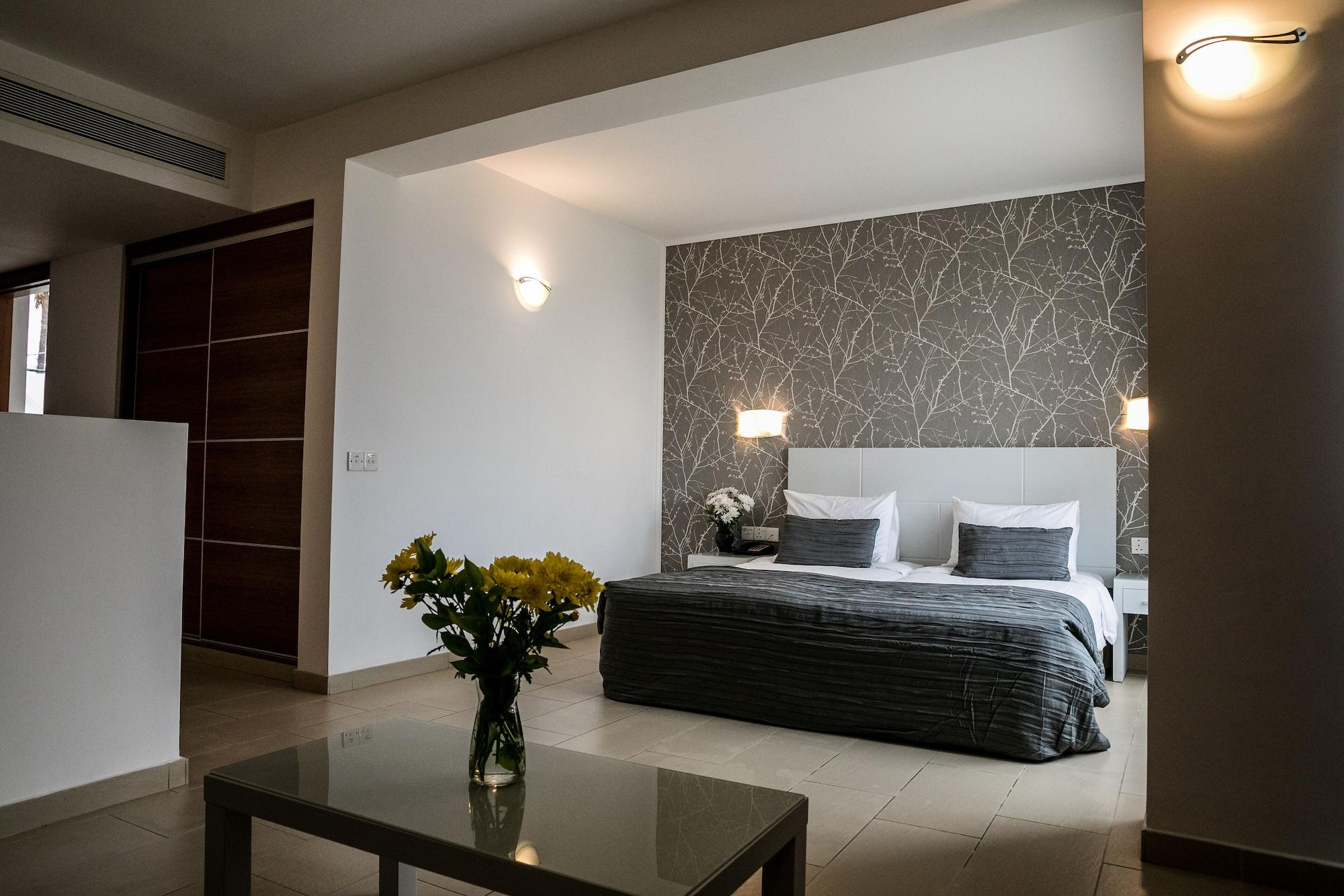 Theo Sunset Bay Hotel Kissonerga Ngoại thất bức ảnh