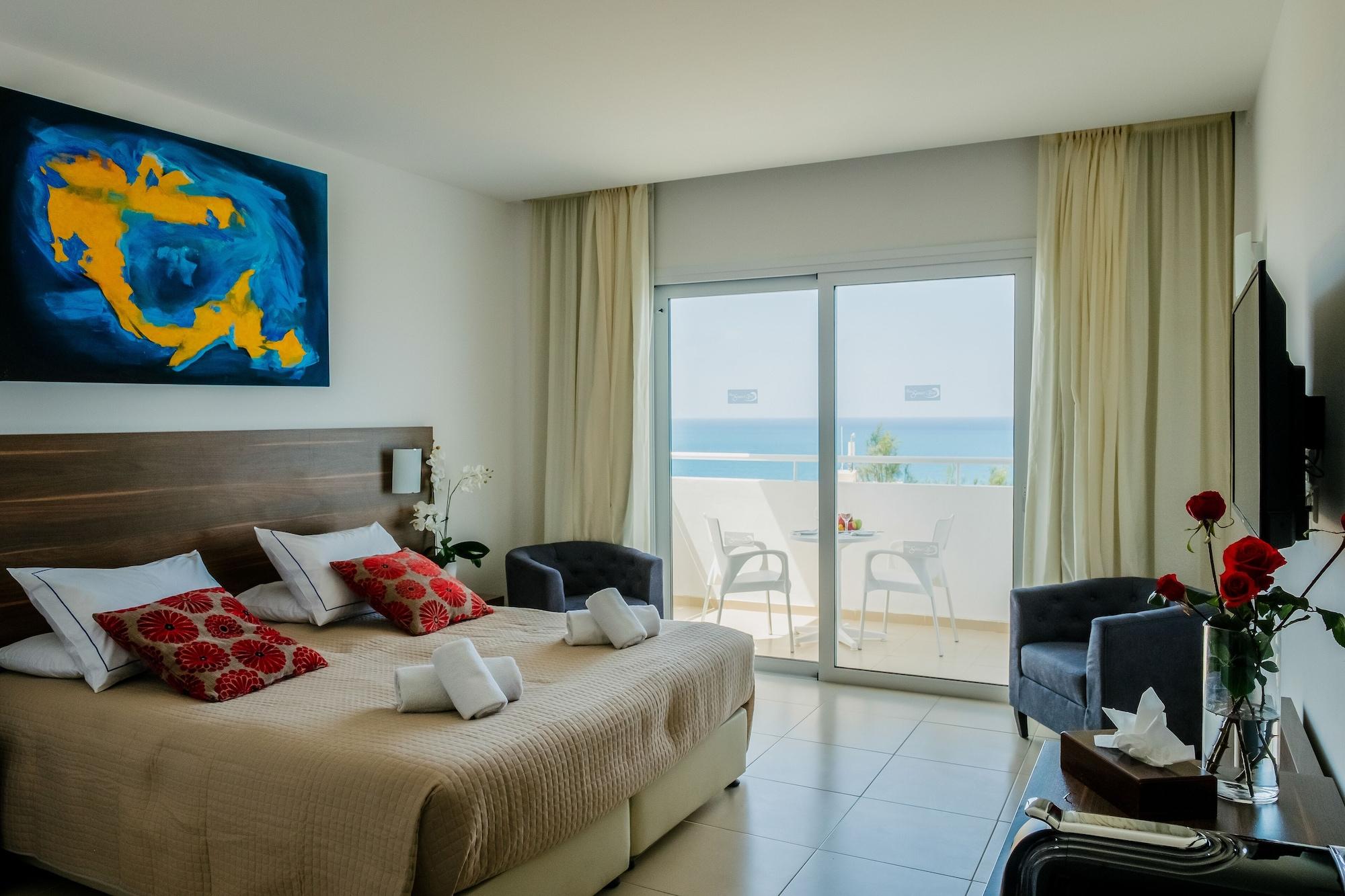 Theo Sunset Bay Hotel Kissonerga Ngoại thất bức ảnh