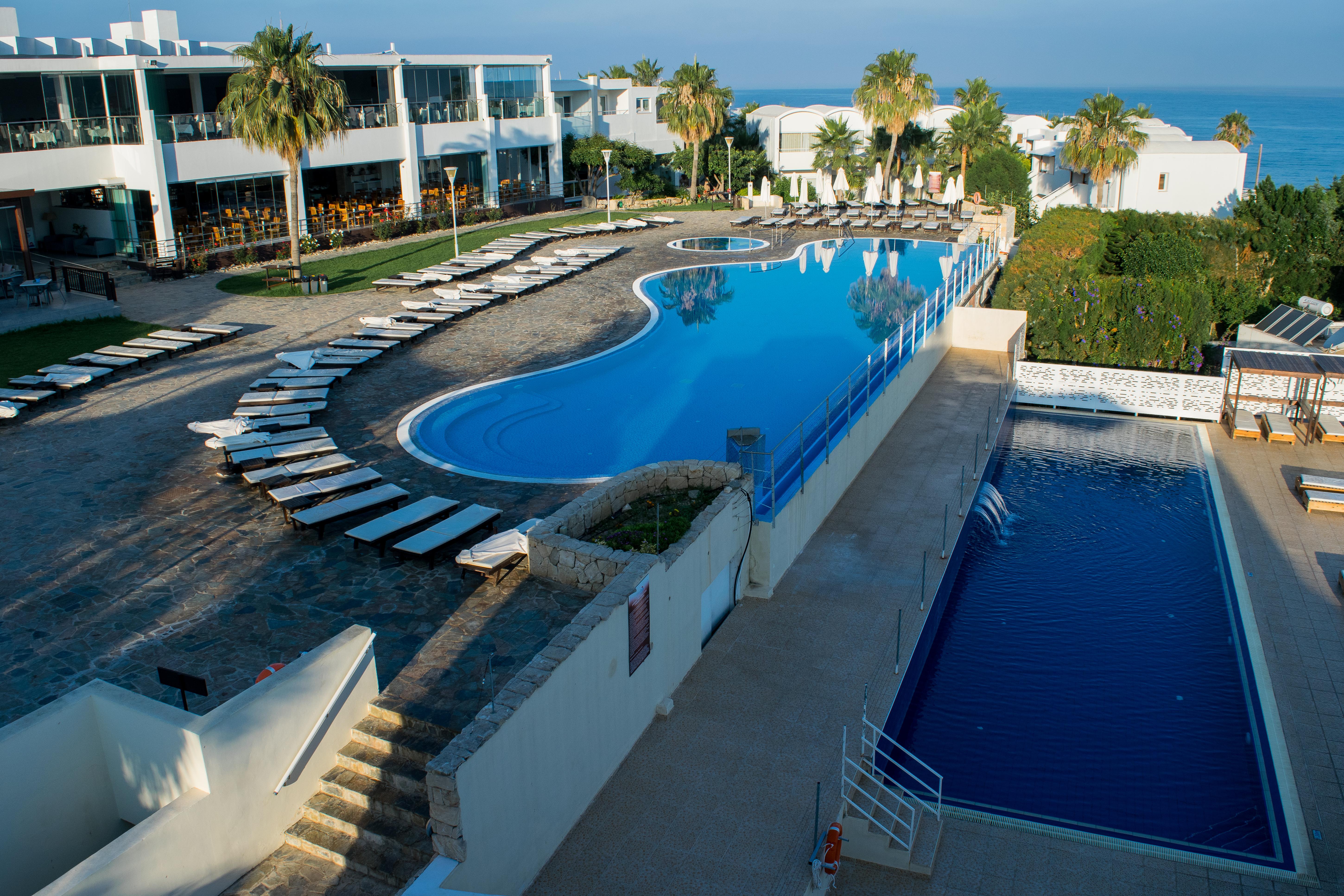 Theo Sunset Bay Hotel Kissonerga Ngoại thất bức ảnh