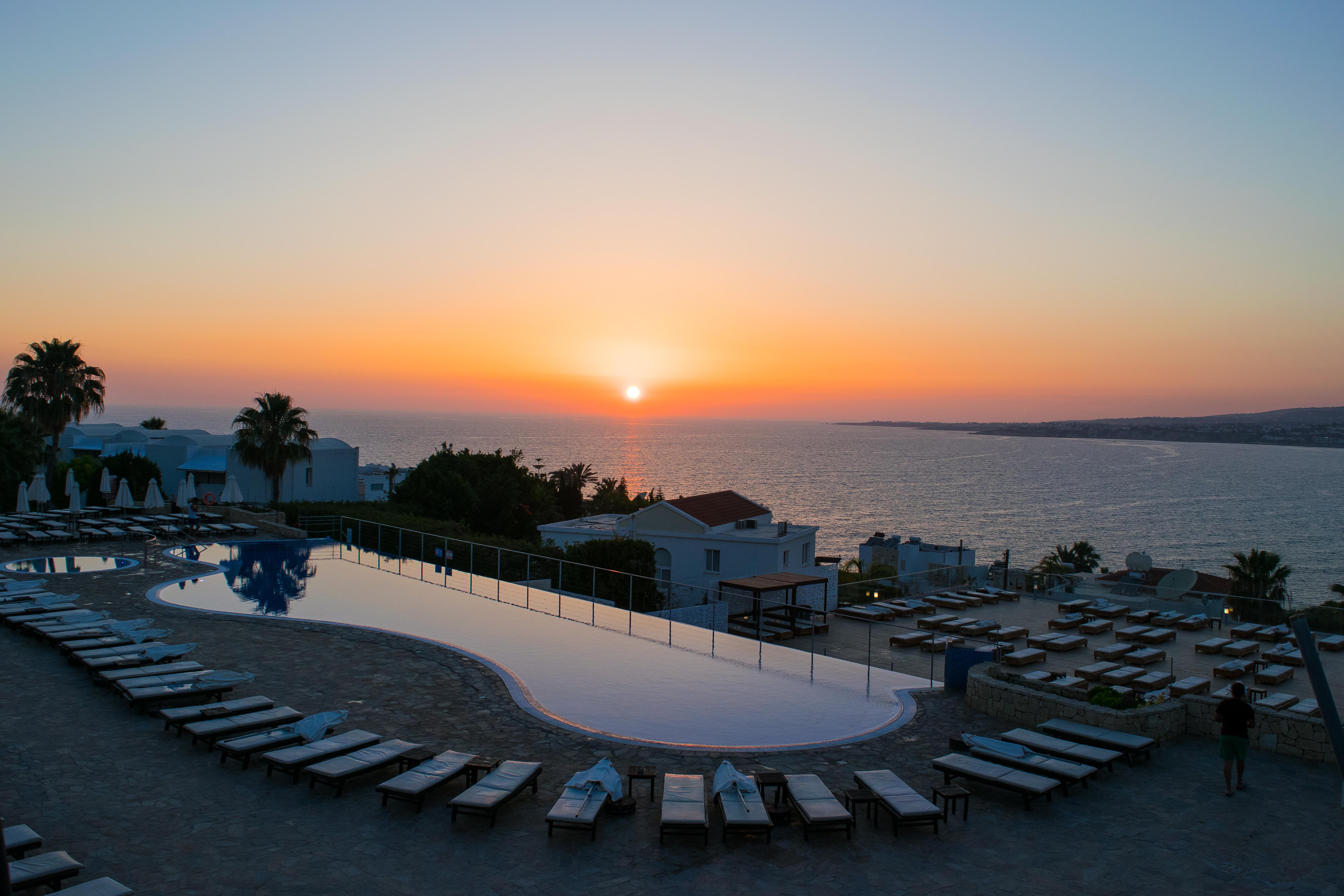 Theo Sunset Bay Hotel Kissonerga Ngoại thất bức ảnh
