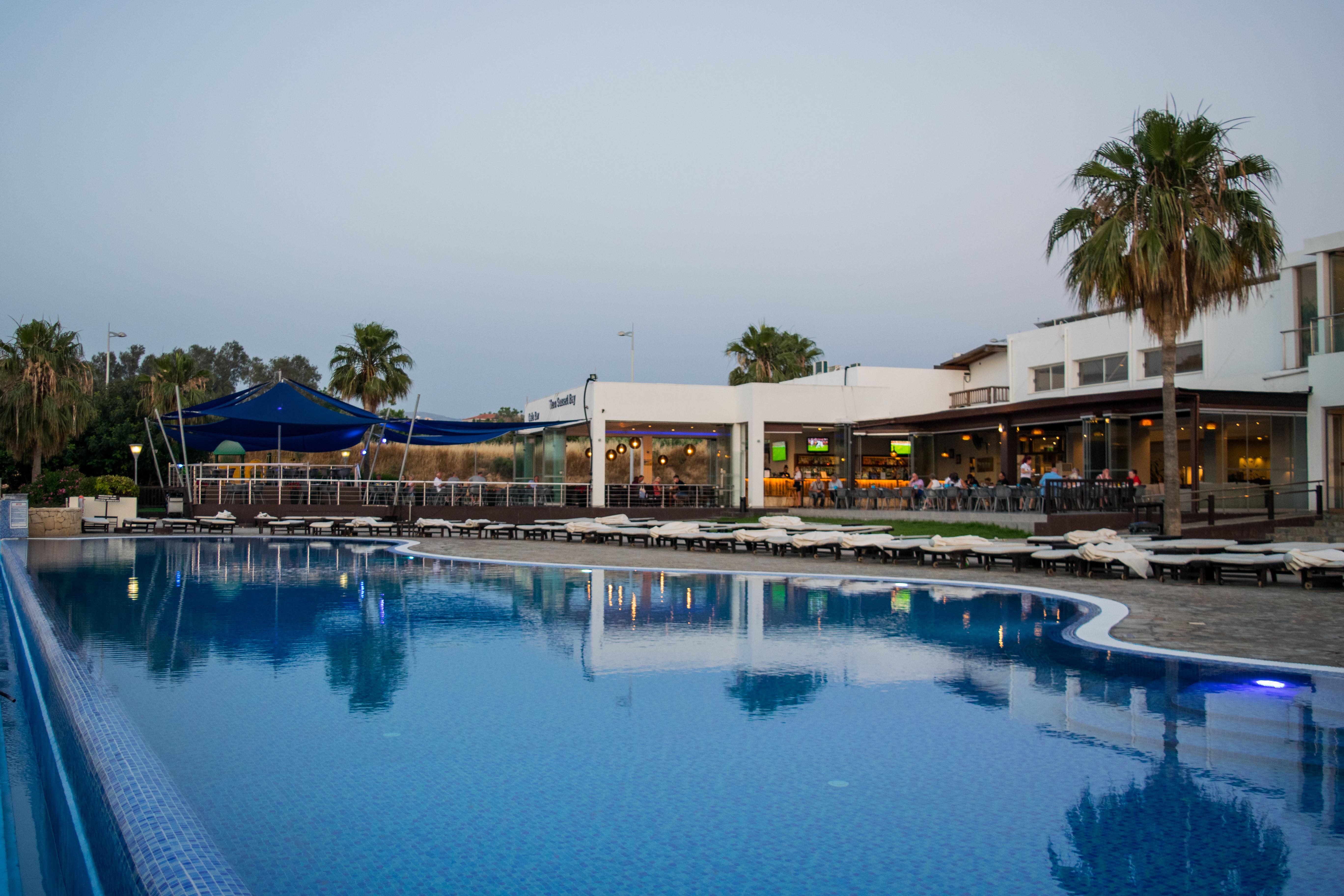 Theo Sunset Bay Hotel Kissonerga Ngoại thất bức ảnh