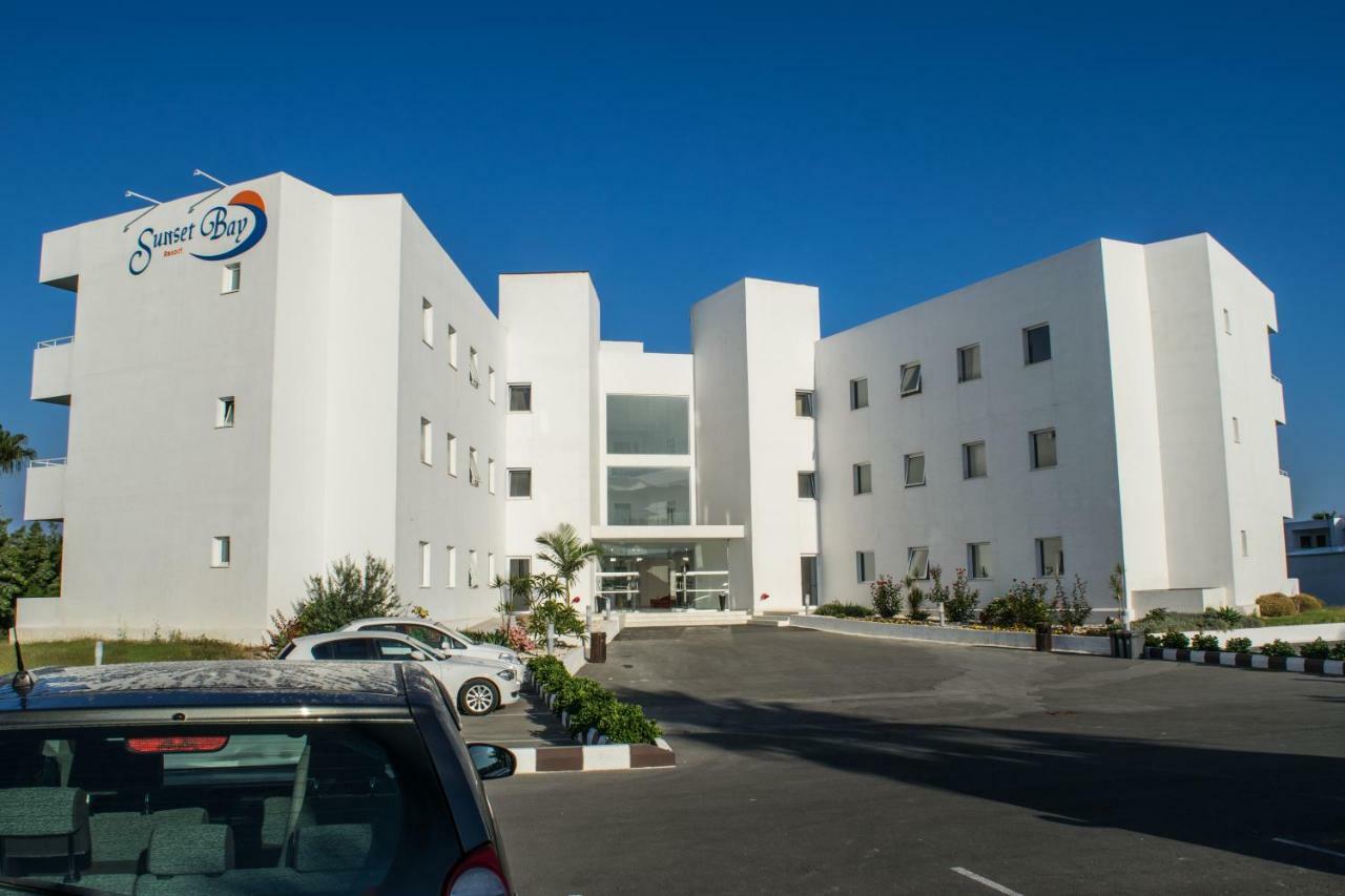 Theo Sunset Bay Hotel Kissonerga Ngoại thất bức ảnh