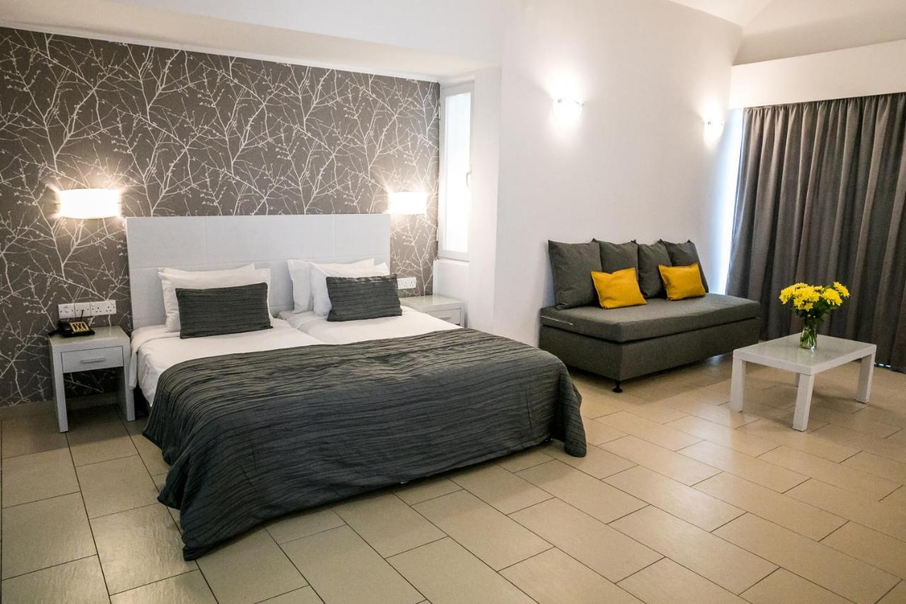 Theo Sunset Bay Hotel Kissonerga Ngoại thất bức ảnh